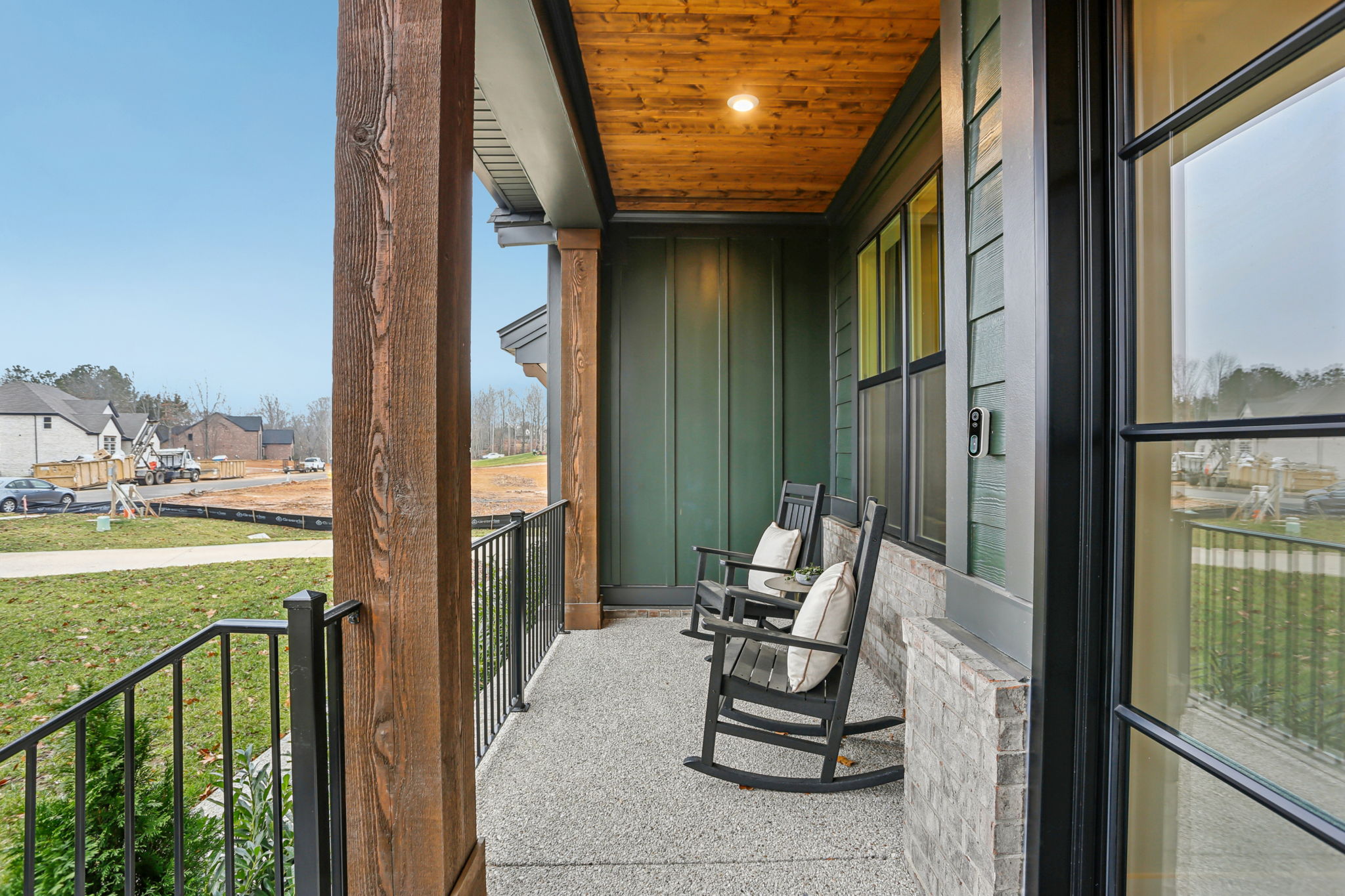 7201 Severide St-S0912-008