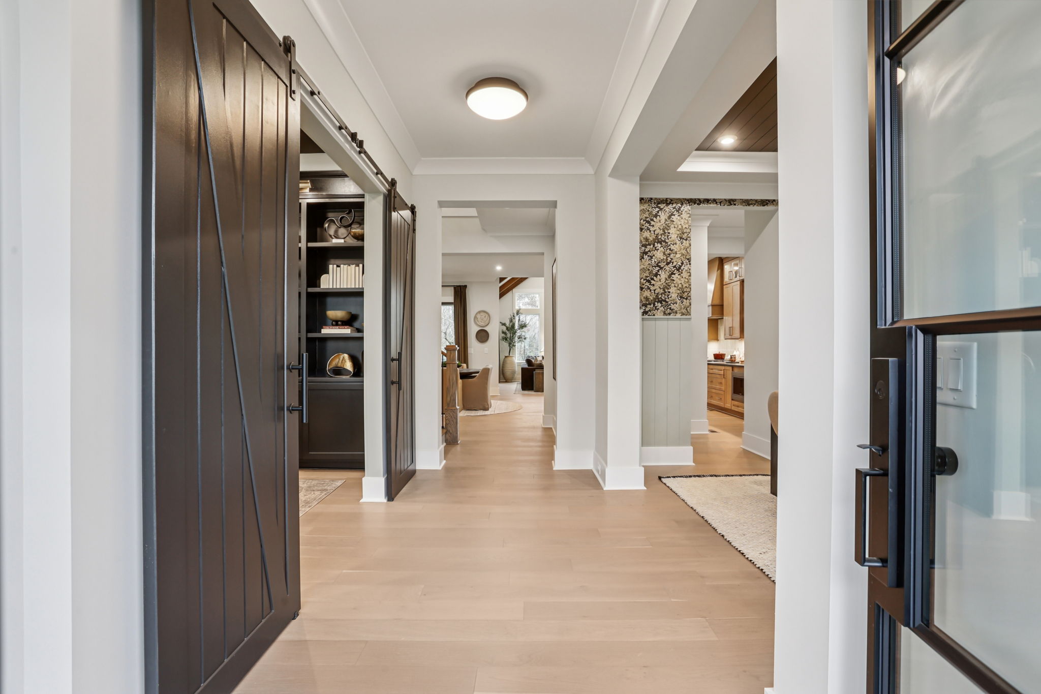 7201 Severide St-S0912-010