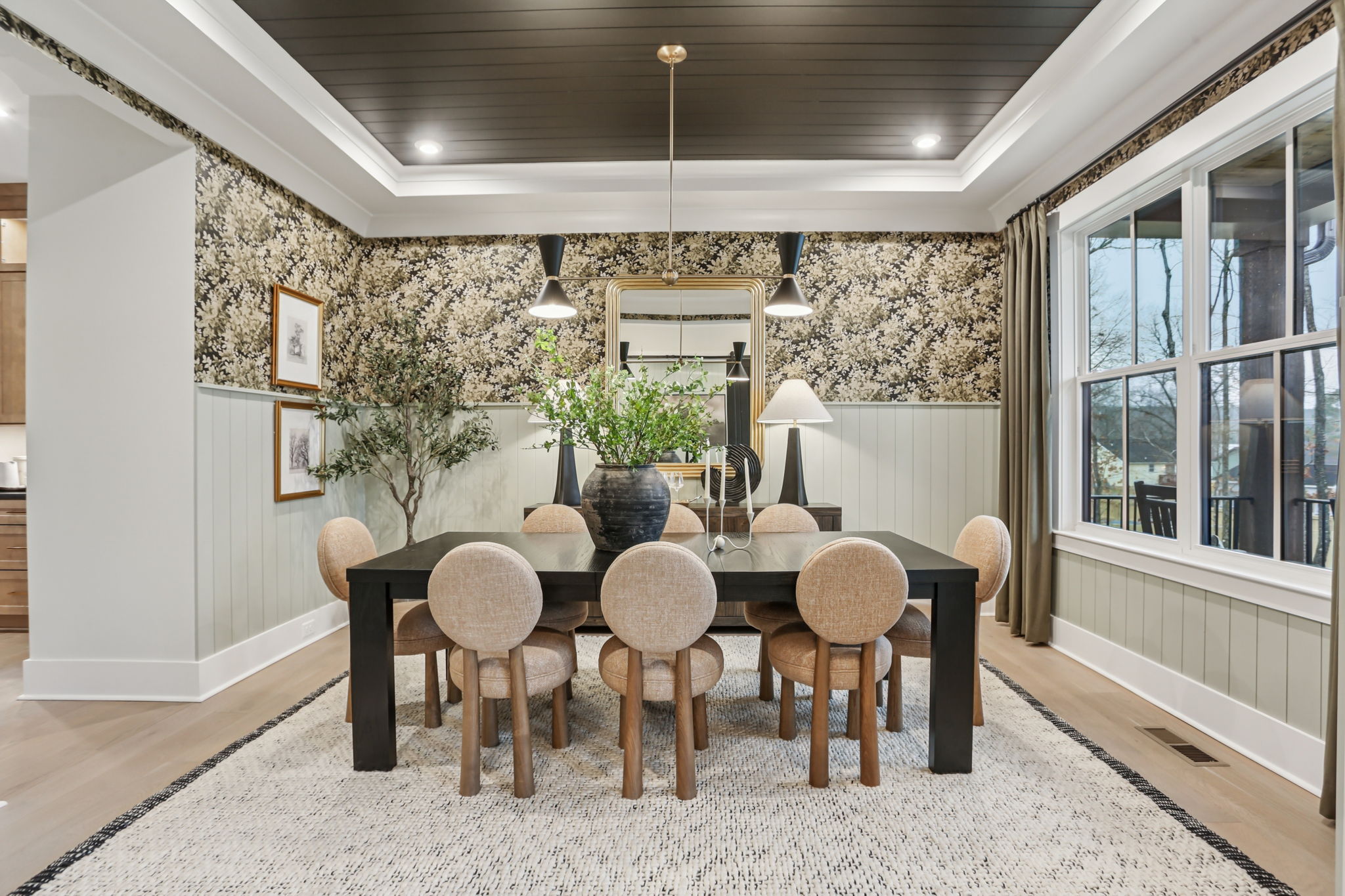 7201 Severide St-S0912-019