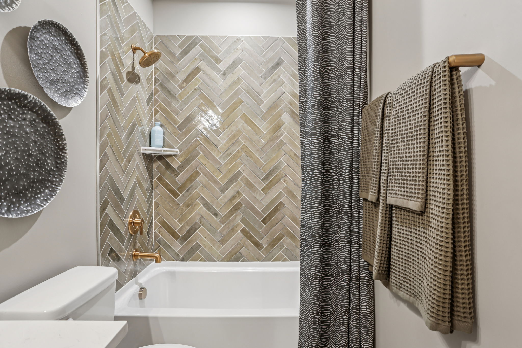 7201 Severide St-S0912-058