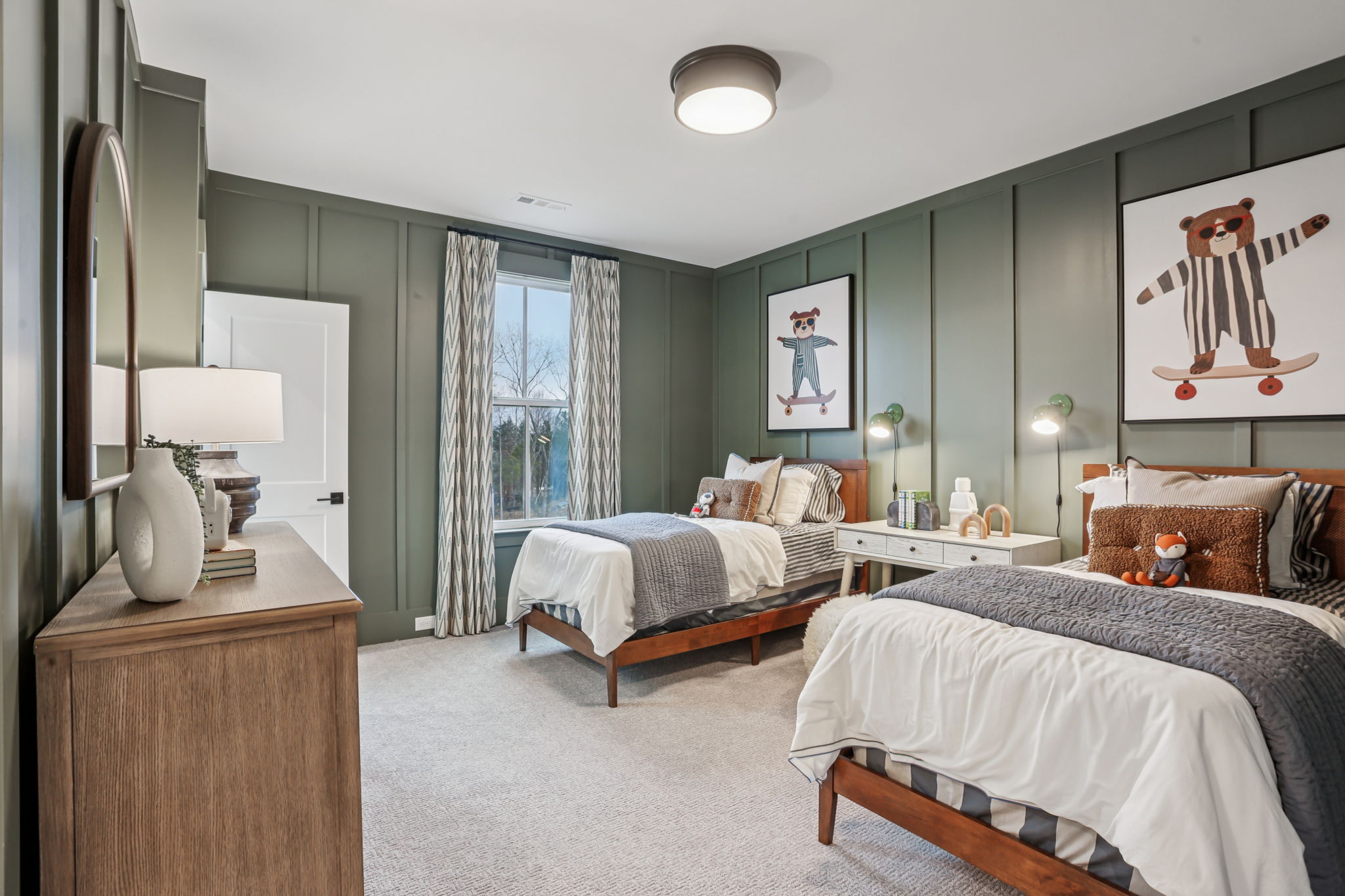 7201 Severide St-S0912-059