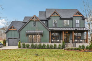 7201 Severide St-S0912-004