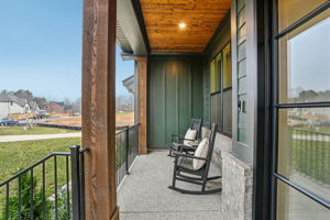 7201 Severide St-S0912-008