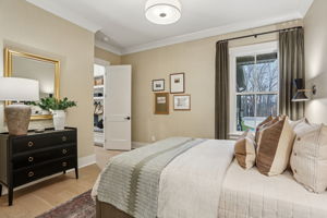 7201 Severide St-S0912-040