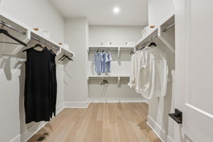 7201 Severide St-S0912-047