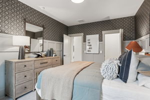 7201 Severide St-S0912-056