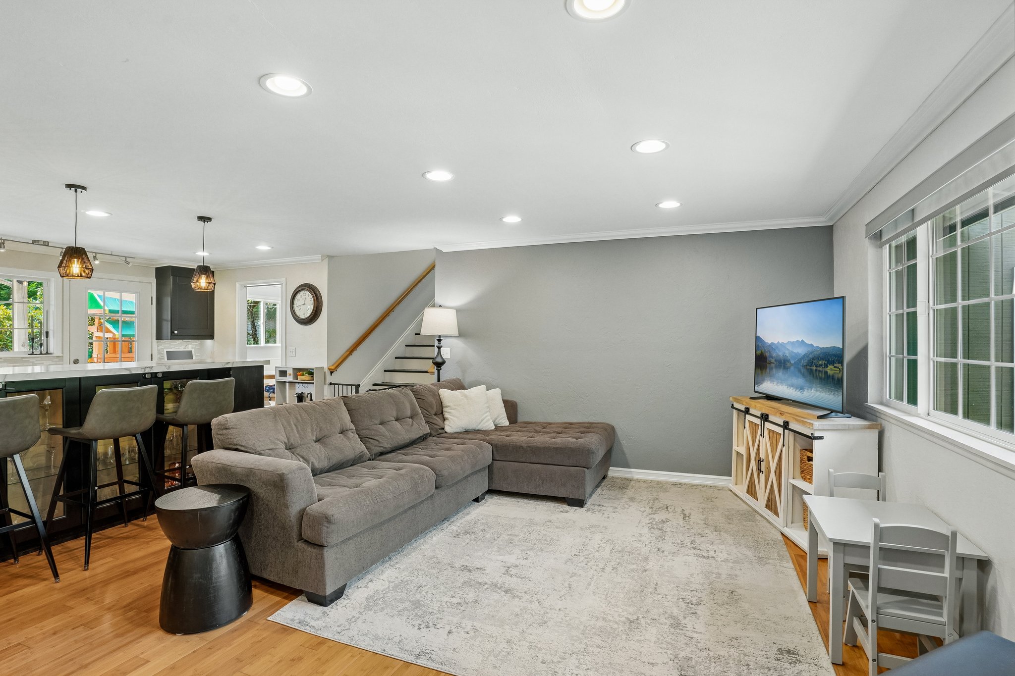35th St NW-S0608-008.jpg