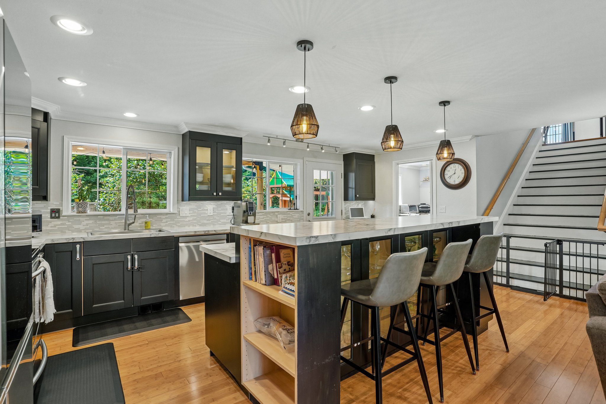 35th St NW-S0608-020.jpg