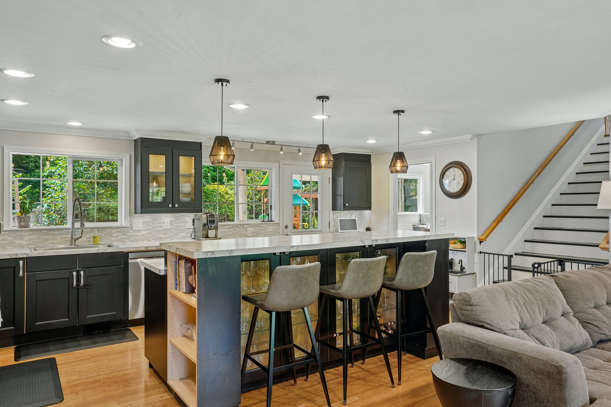 35th St NW-S0608-021.jpg