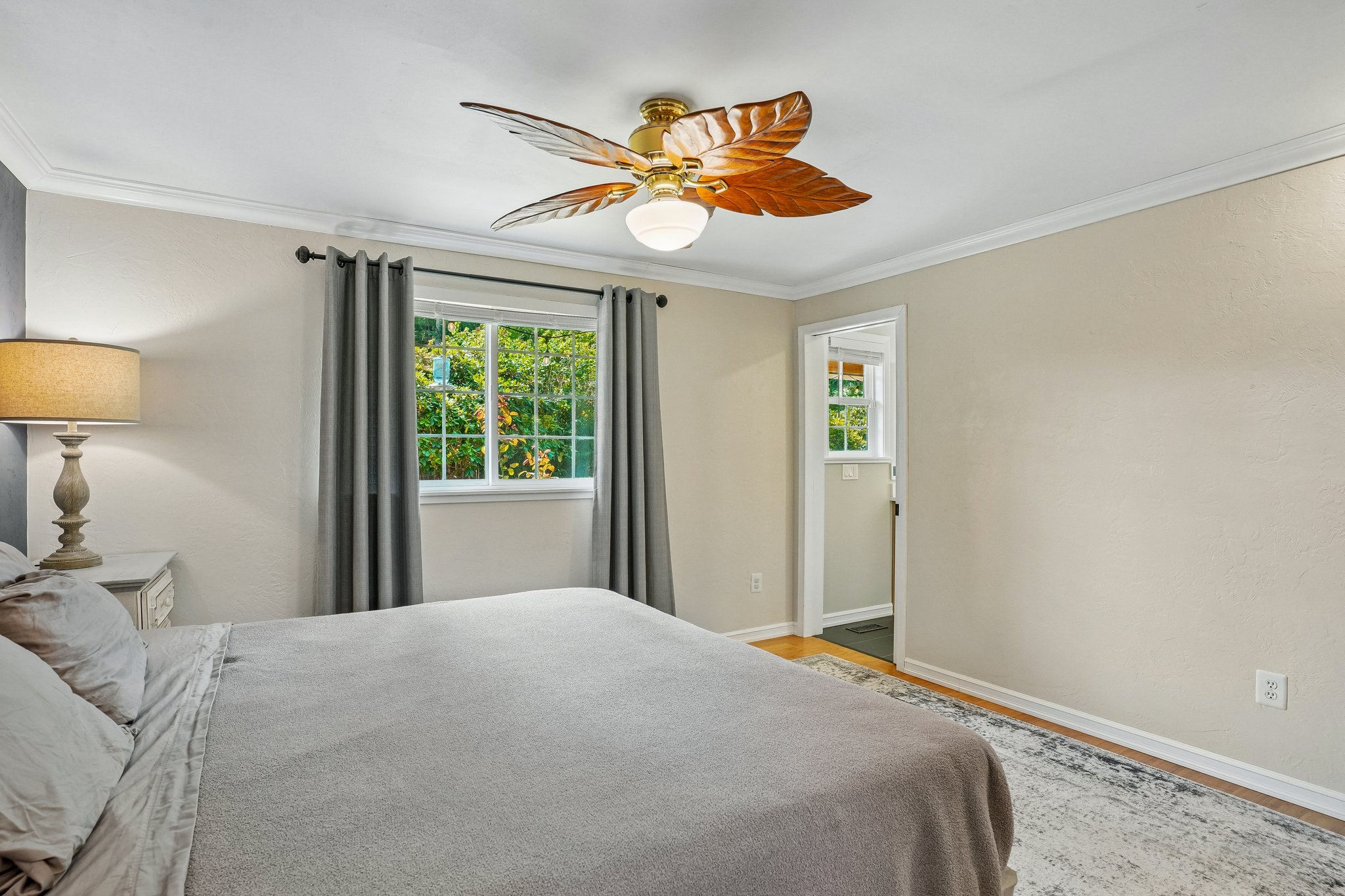35th St NW-S0608-035.jpg