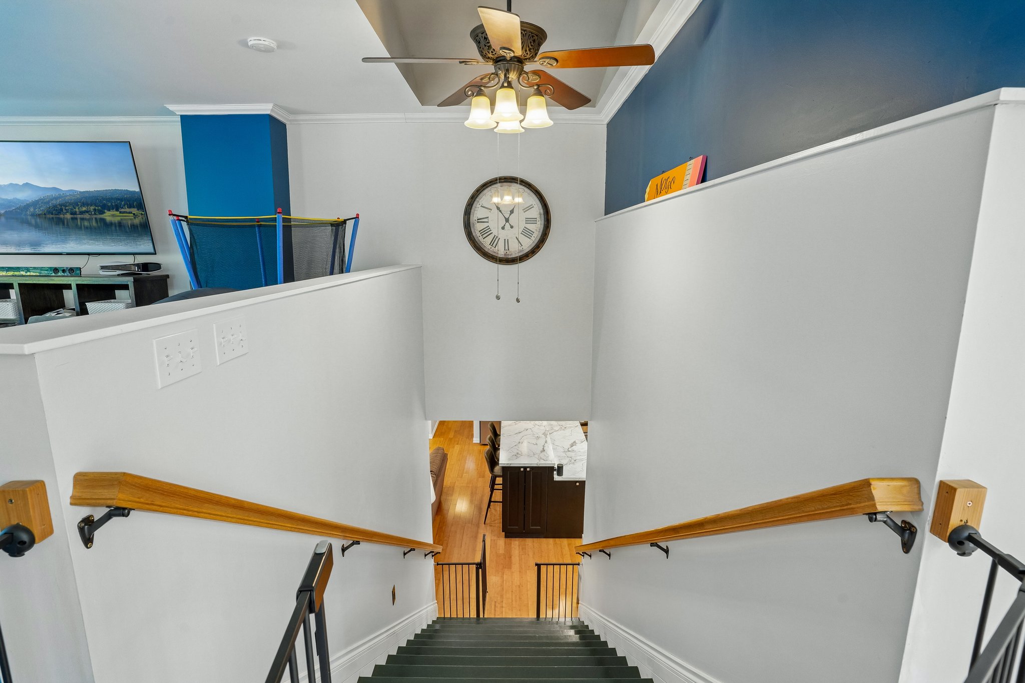35th St NW-S0608-046.jpg
