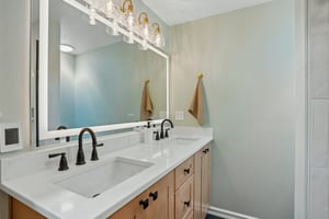 35th St NW-S0608-039.jpg