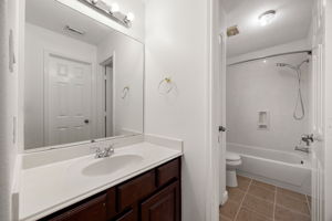  Photo 49