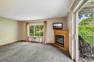 - 7203 Mid Town Rd 212-S3005-009.jpg