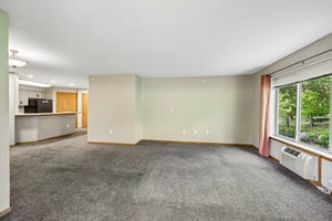 - 7203 Mid Town Rd 212-S3005-011.jpg