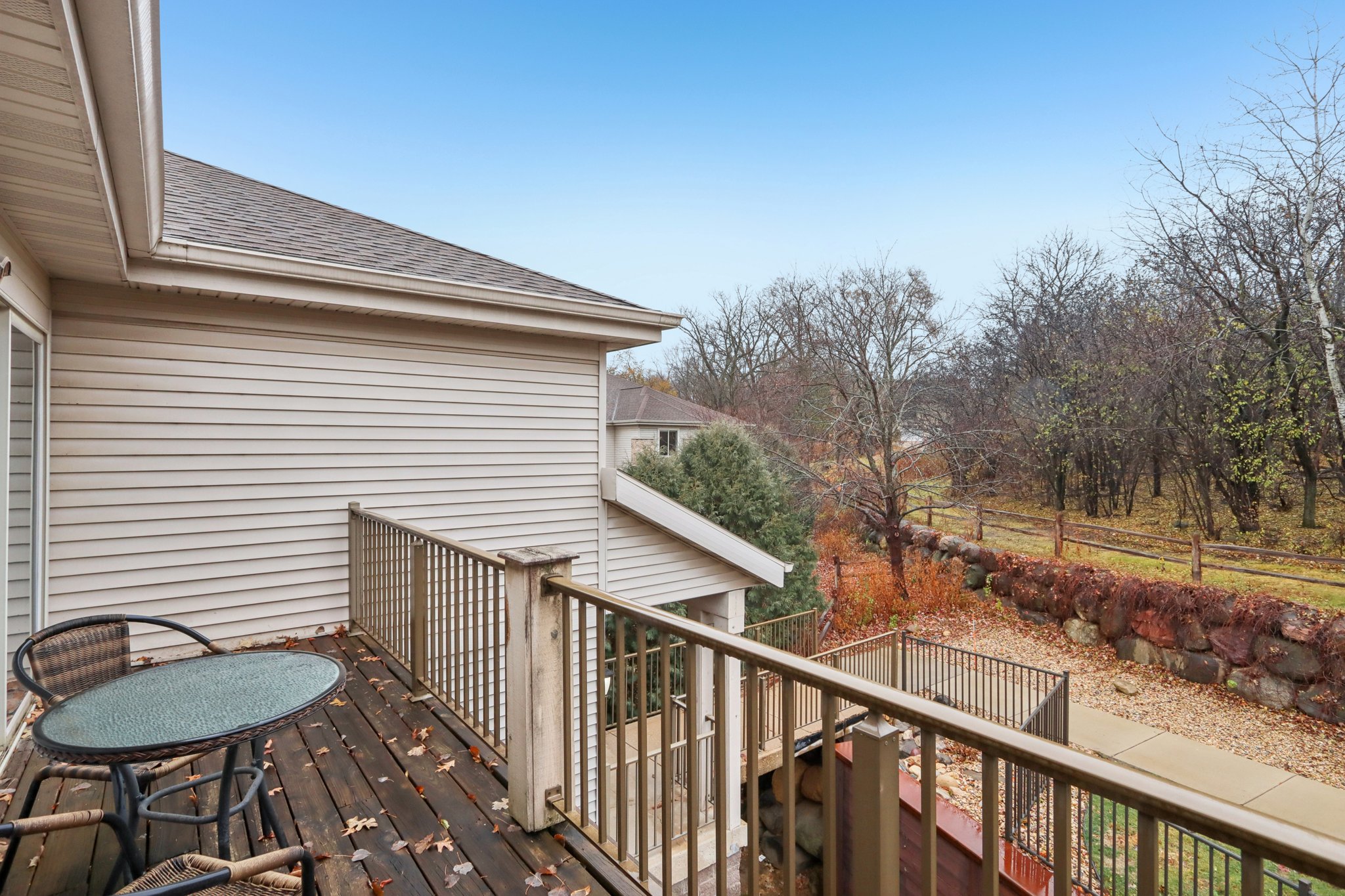 Mid Town Rd 301-S1911-029.jpg