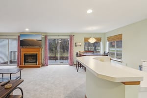 Mid Town Rd 301-S1911-012.jpg