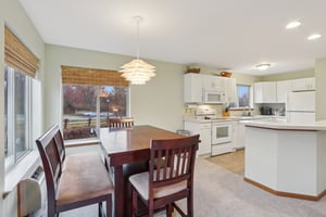 Mid Town Rd 301-S1911-015.jpg