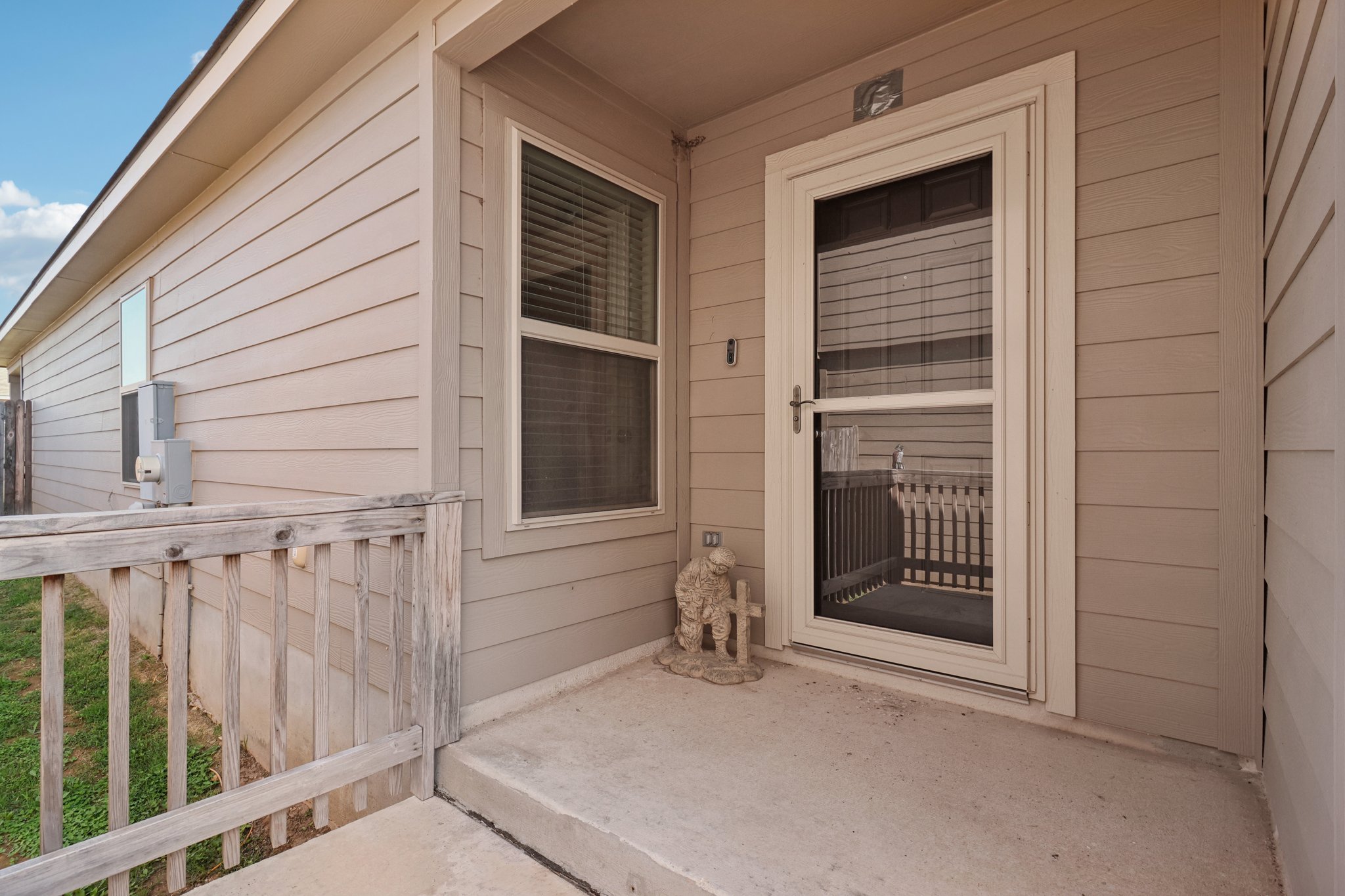 Littlefoot Ln-S1209-034.jpg