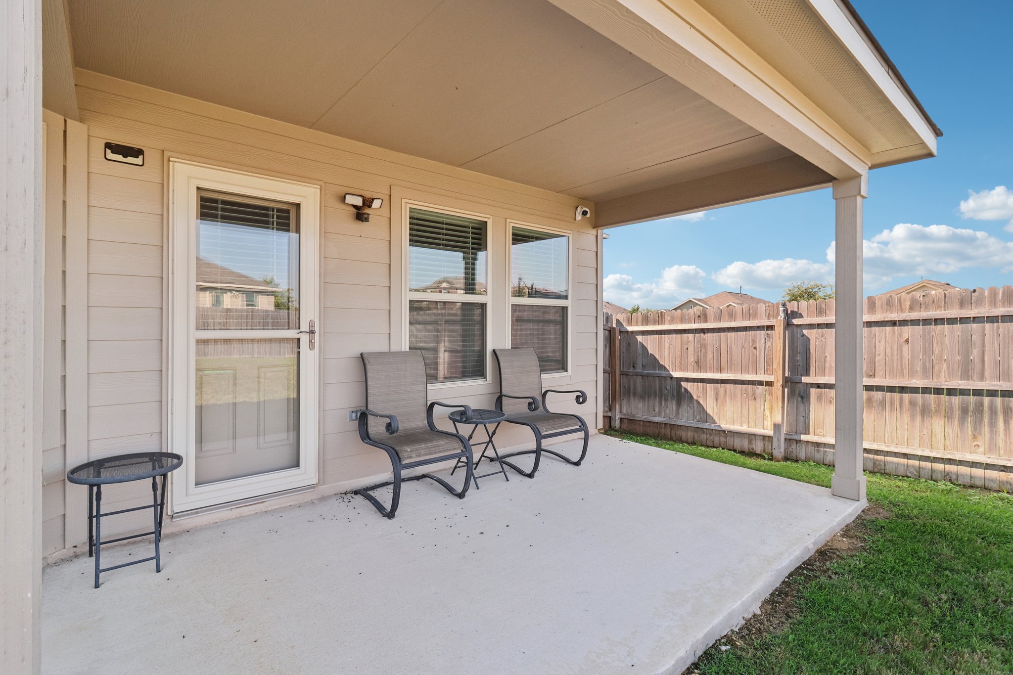 Littlefoot Ln-S1209-035.jpg