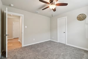 Littlefoot Ln-S1209-021.jpg