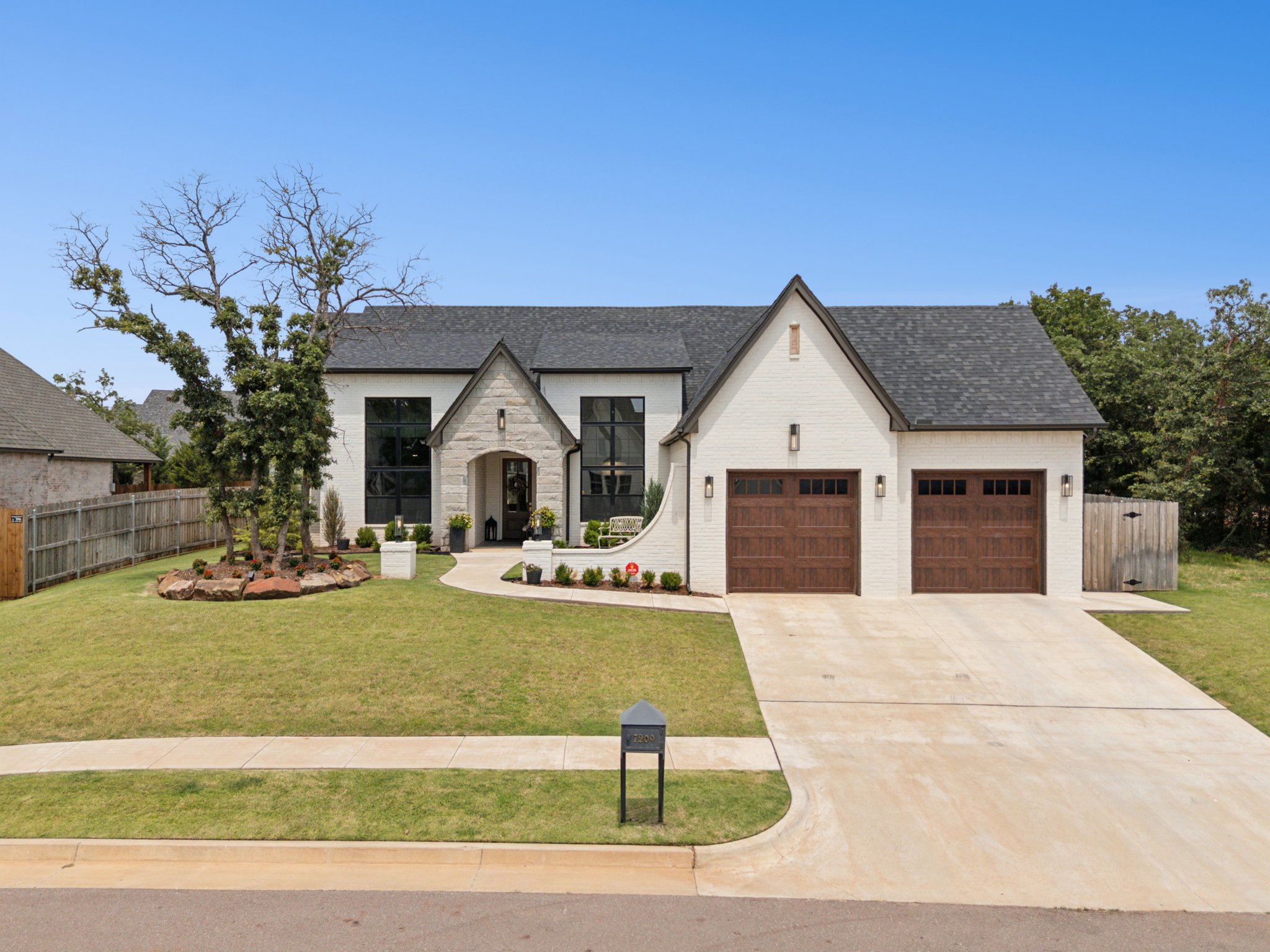 7209 Paddle Brk Ct_001 (2).jpg