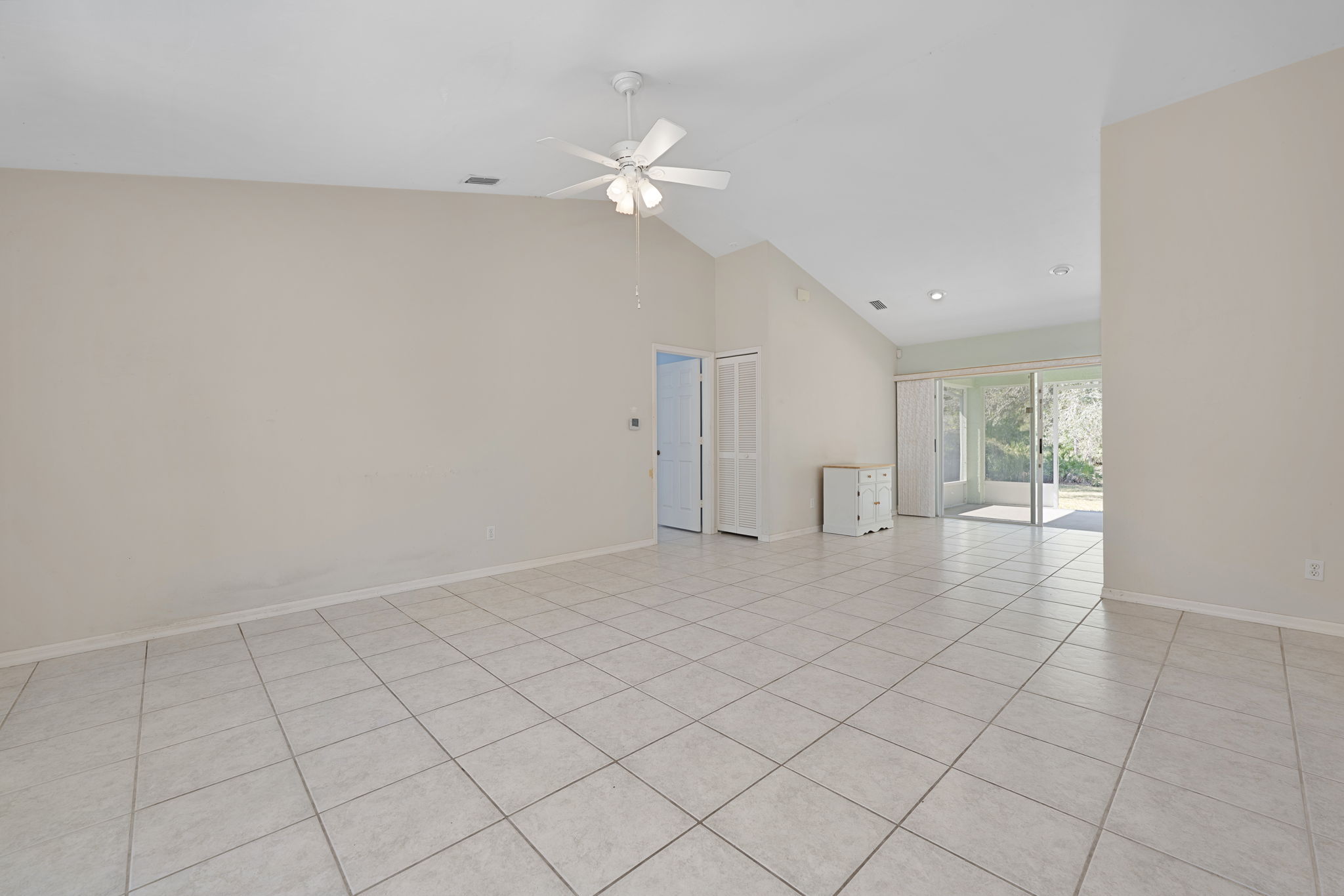 Great Room From Foyer