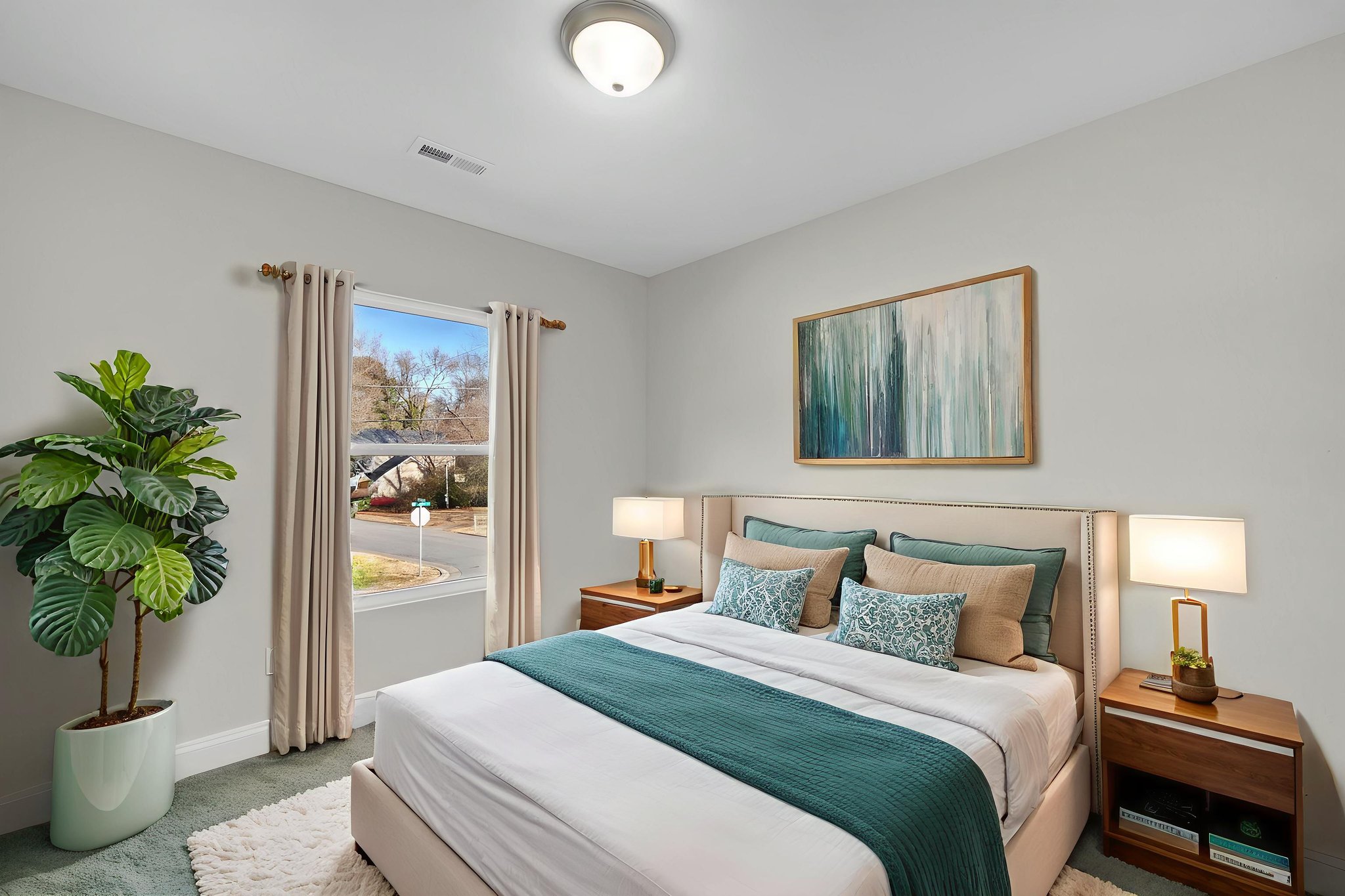 dsc_0194 virtually staged.jpeg