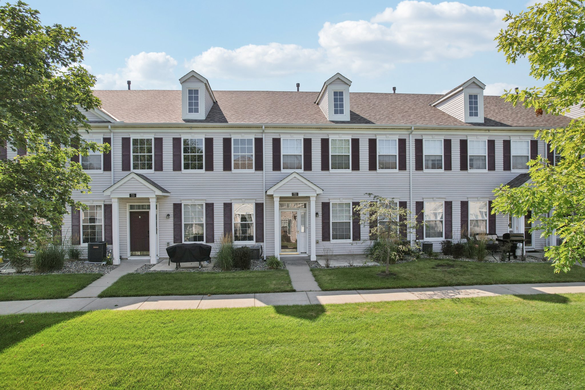 Cobblestone Way-S2907-038.jpg