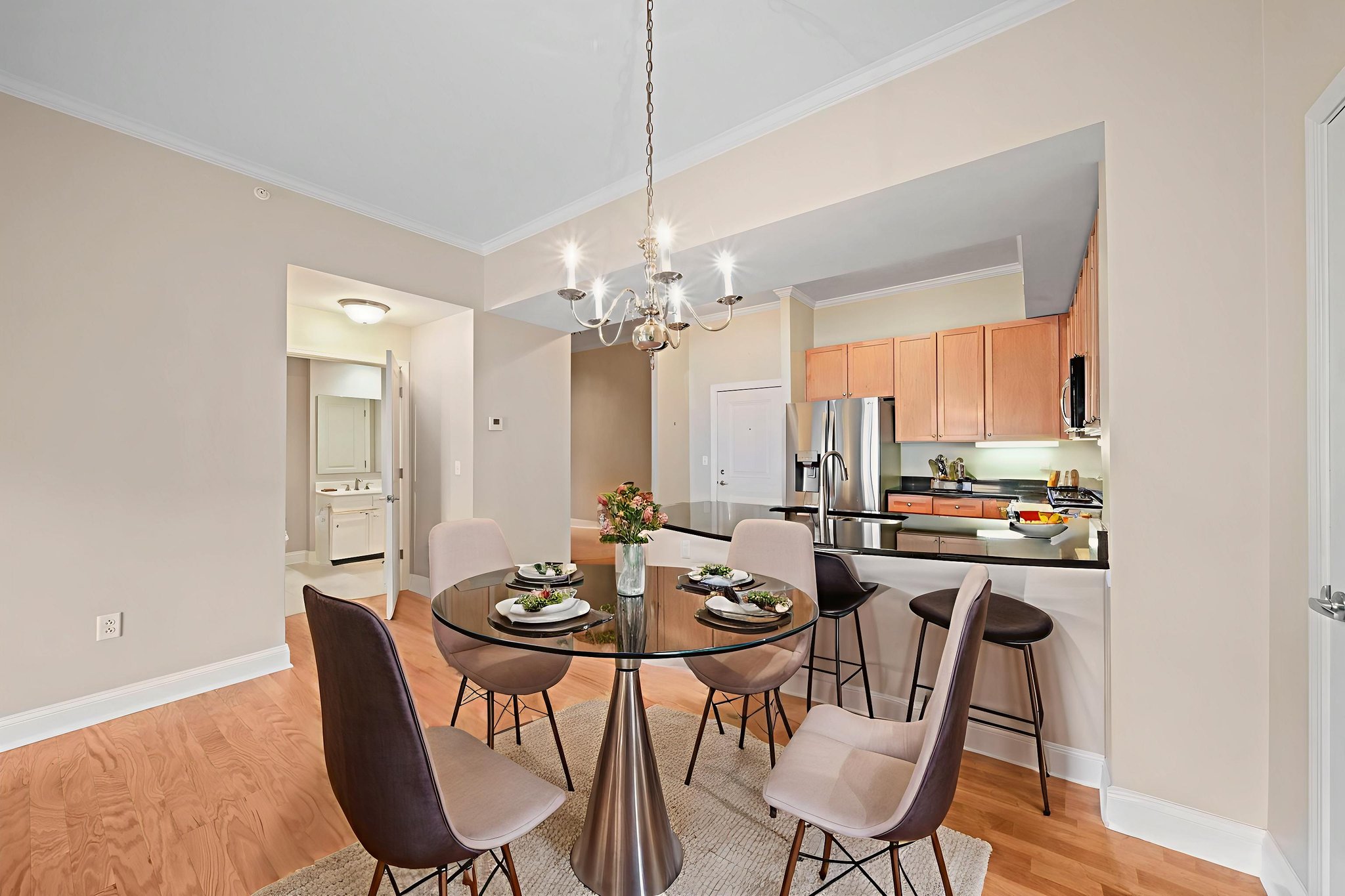 EID05041_print virtually staged.jpeg