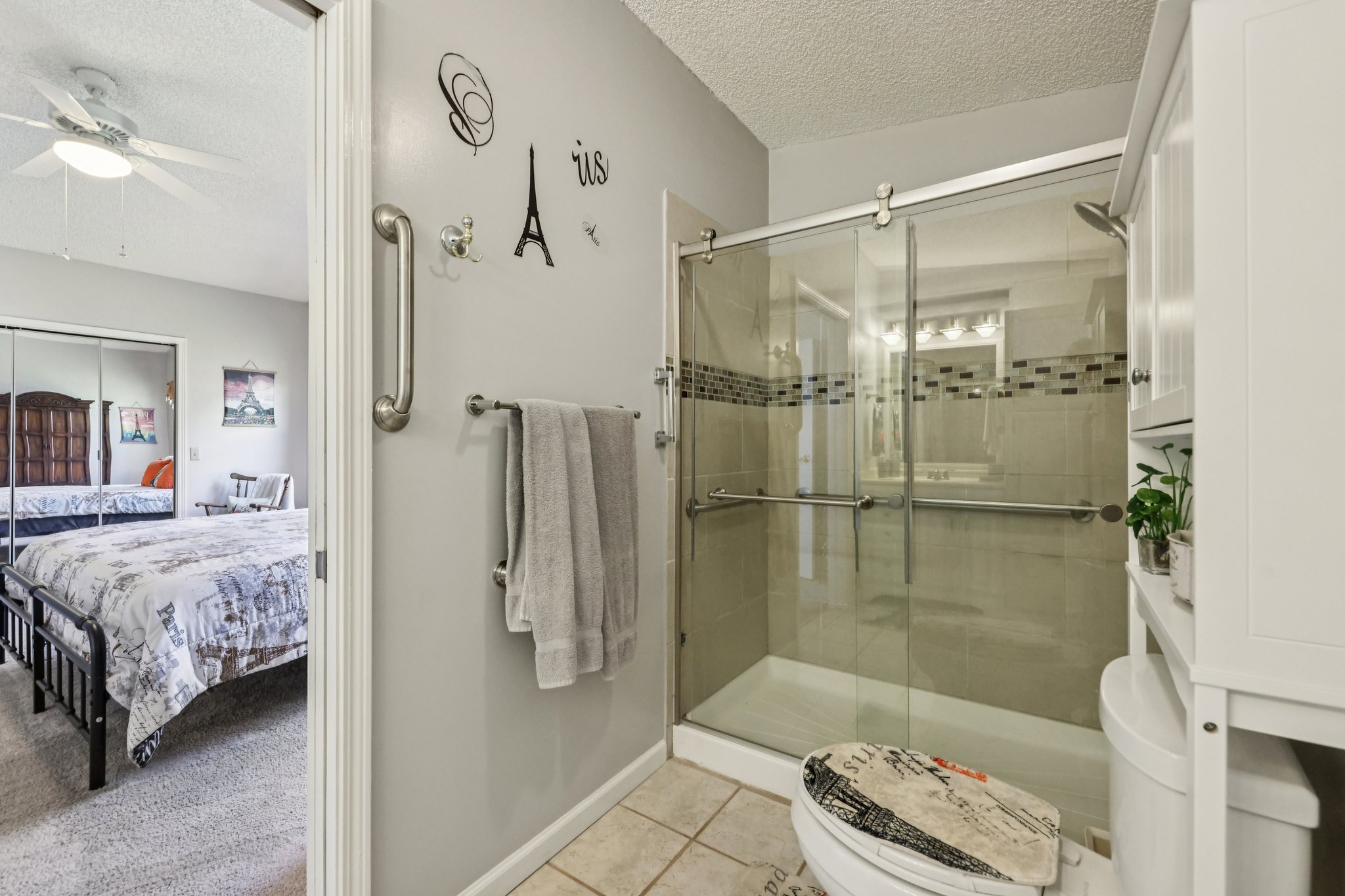 Heathrow Ave-S2901-024.jpg