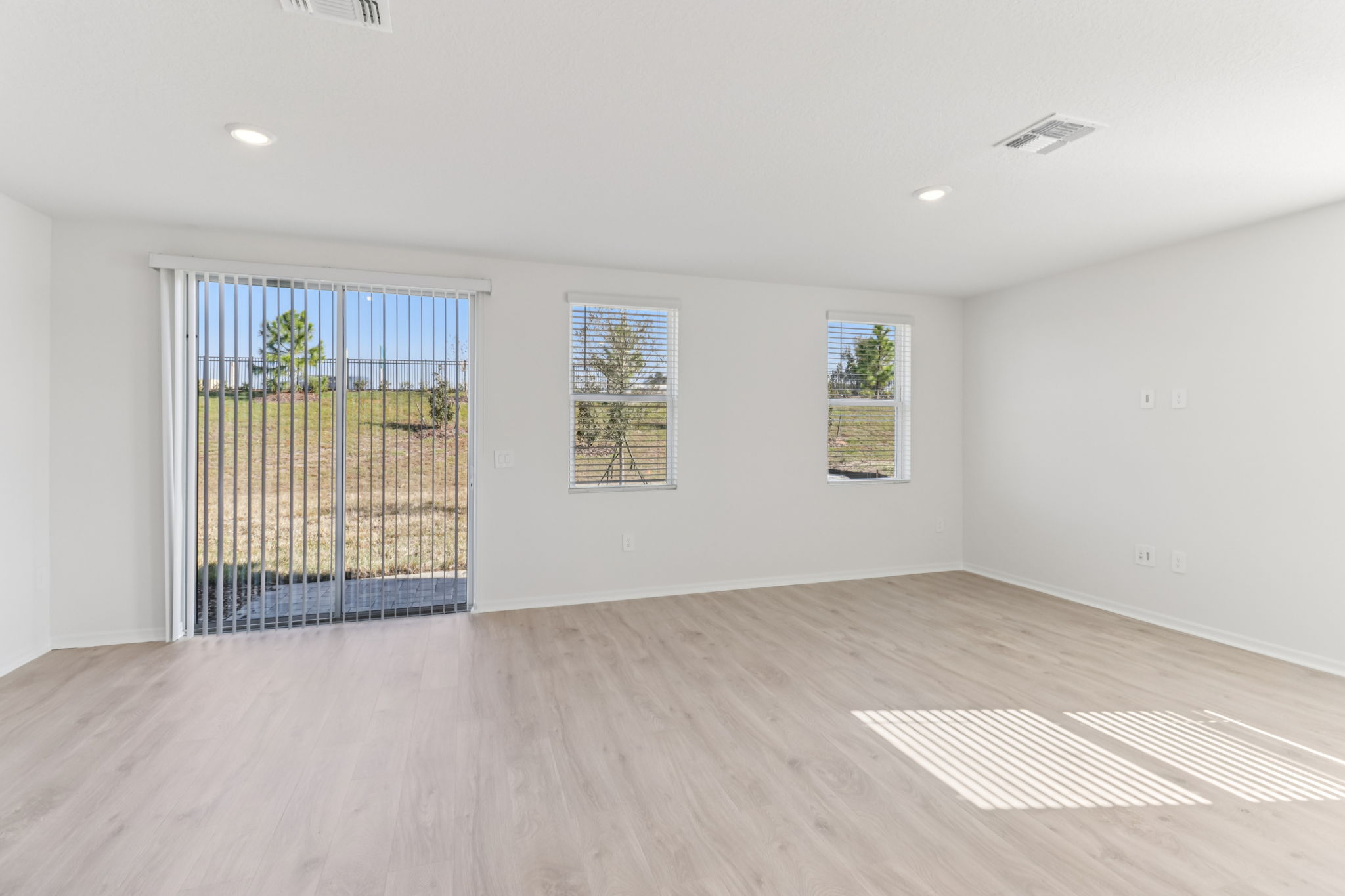 Orlando - The Reserve at Hammock Oaks - 721 Spartina Way Lady Lake FL 32159 - 005