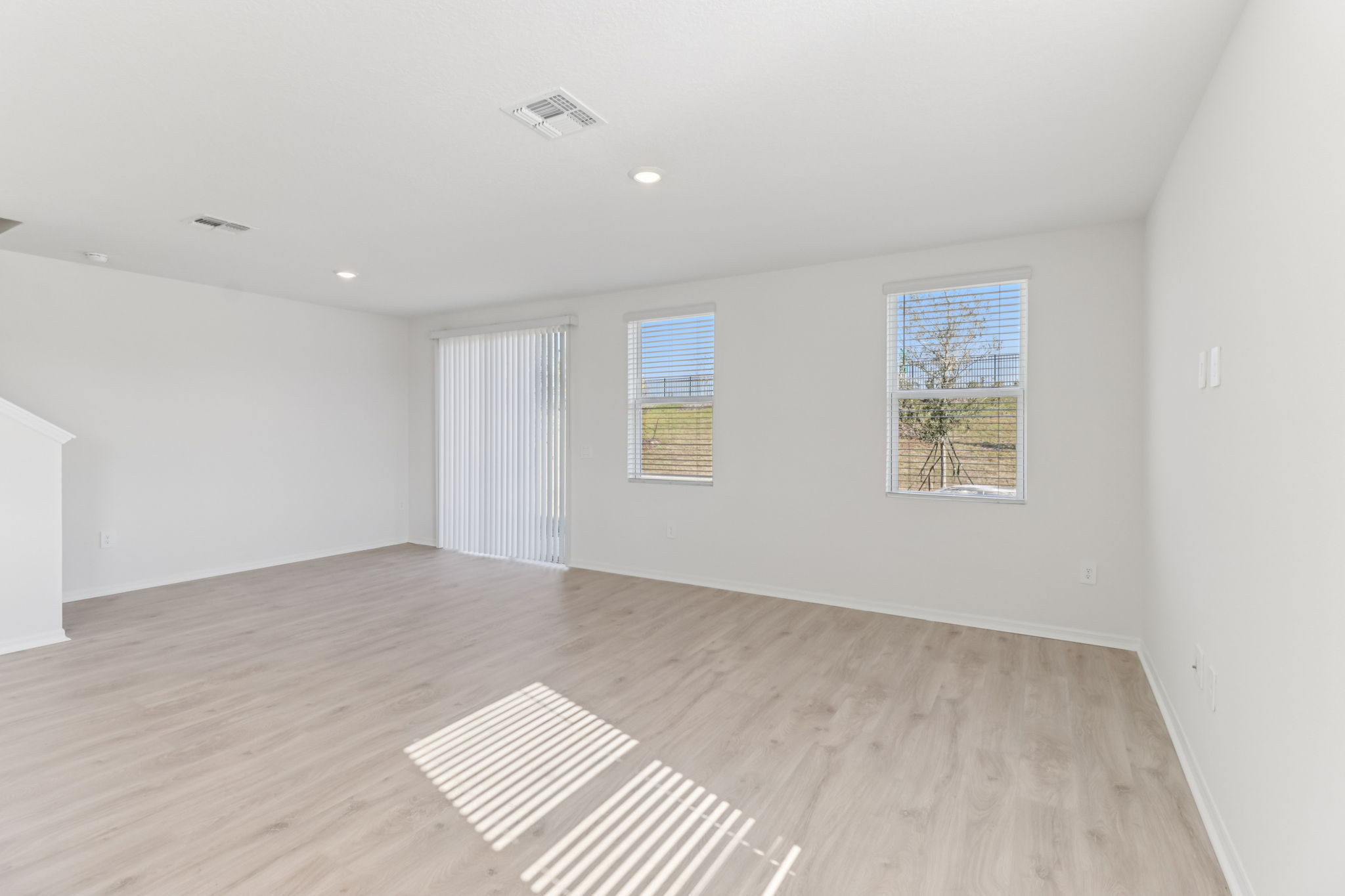 Orlando - The Reserve at Hammock Oaks - 721 Spartina Way Lady Lake FL 32159 - 006