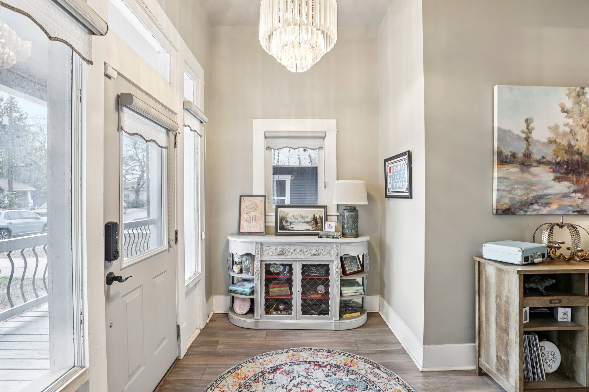 St James St-S2410-014.jpg