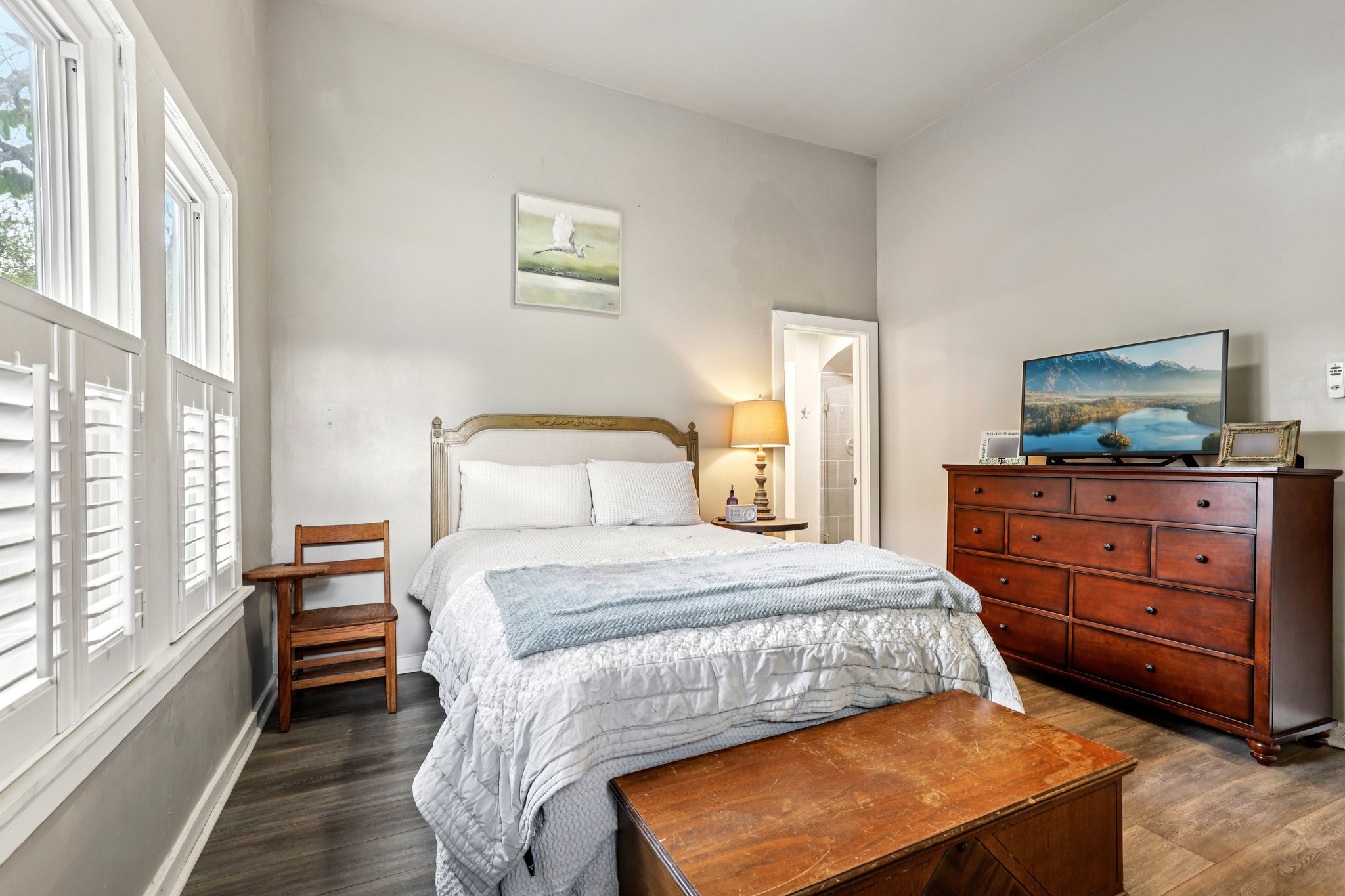 St James St-S2410-036.jpg