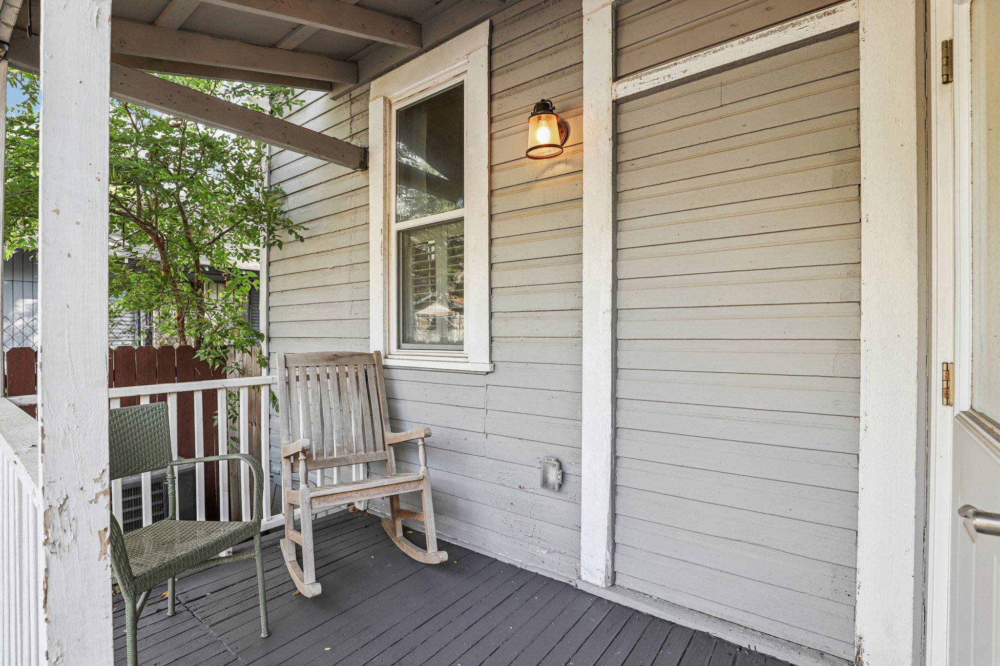 St James St-S2410-051.jpg