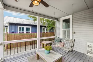 St James St-S2410-010.jpg