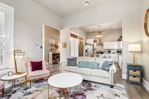 St James St-S2410-018.jpg