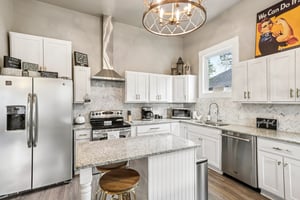 St James St-S2410-031.jpg