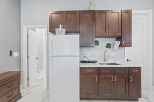 N Amos Ave-S1309-026.jpg