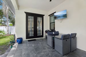 N Amos Ave-S1309-029.jpg
