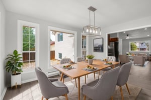 7212 River Bend-3674 virtually staged.jpeg