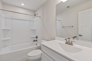  Photo 48