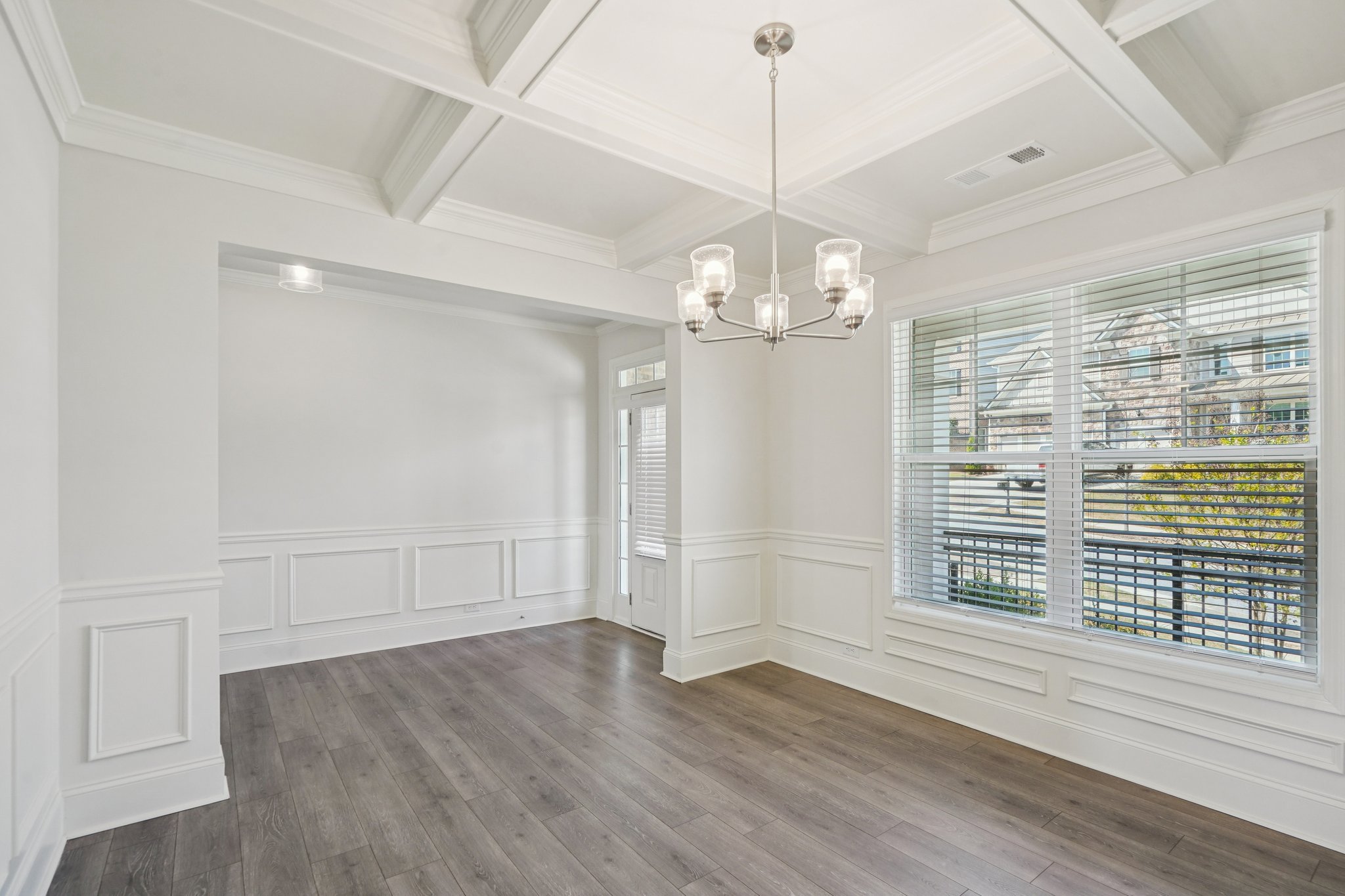 Whitewater Dr-S2803-016.jpg