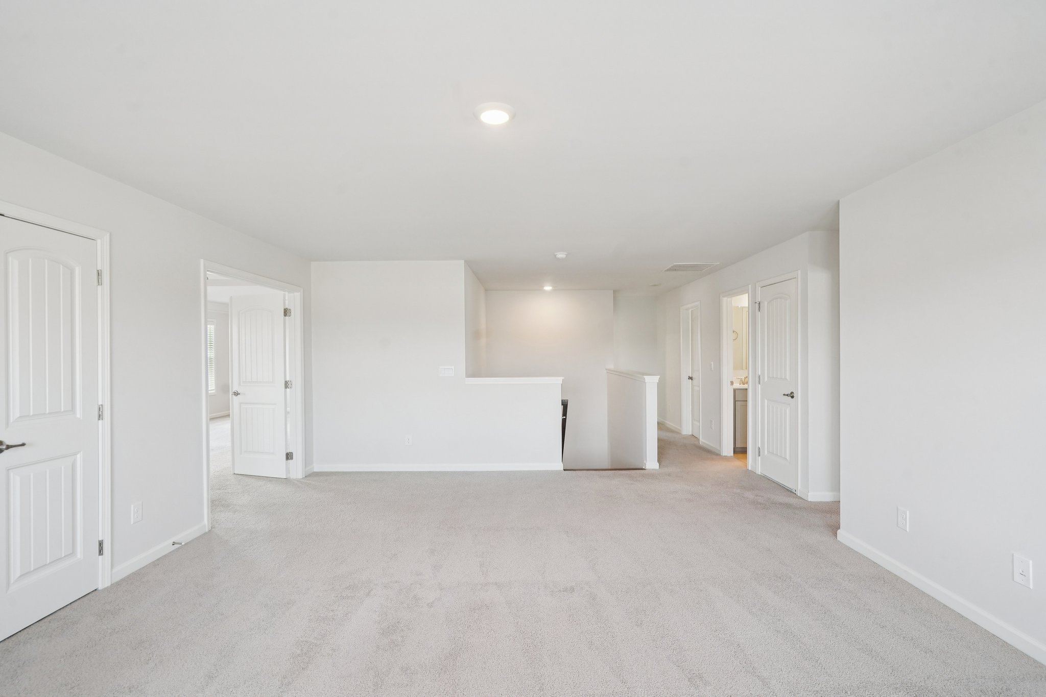 Whitewater Dr-S2803-021.jpg