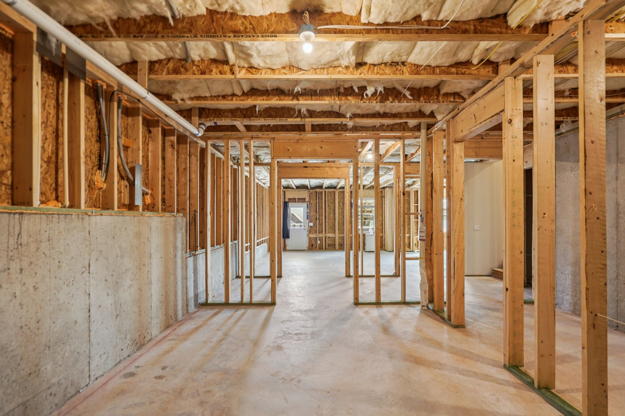 Whitewater Dr-S2803-033.jpg