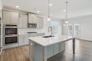 Whitewater Dr-S2803-012.jpg