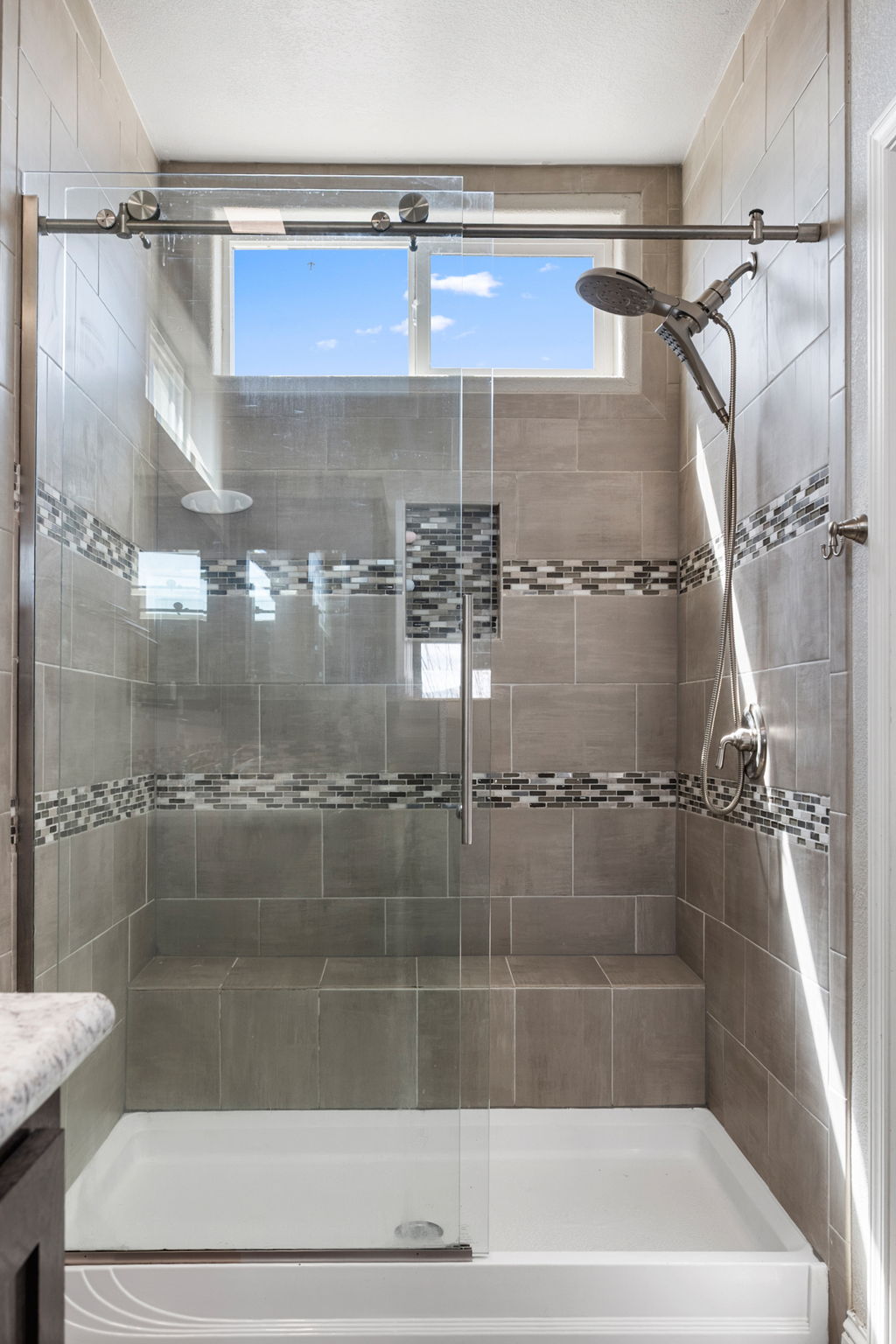 Primary Bathroom (2)