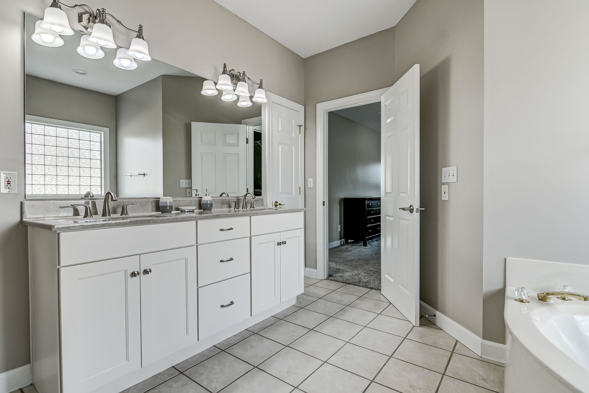 Master Bath