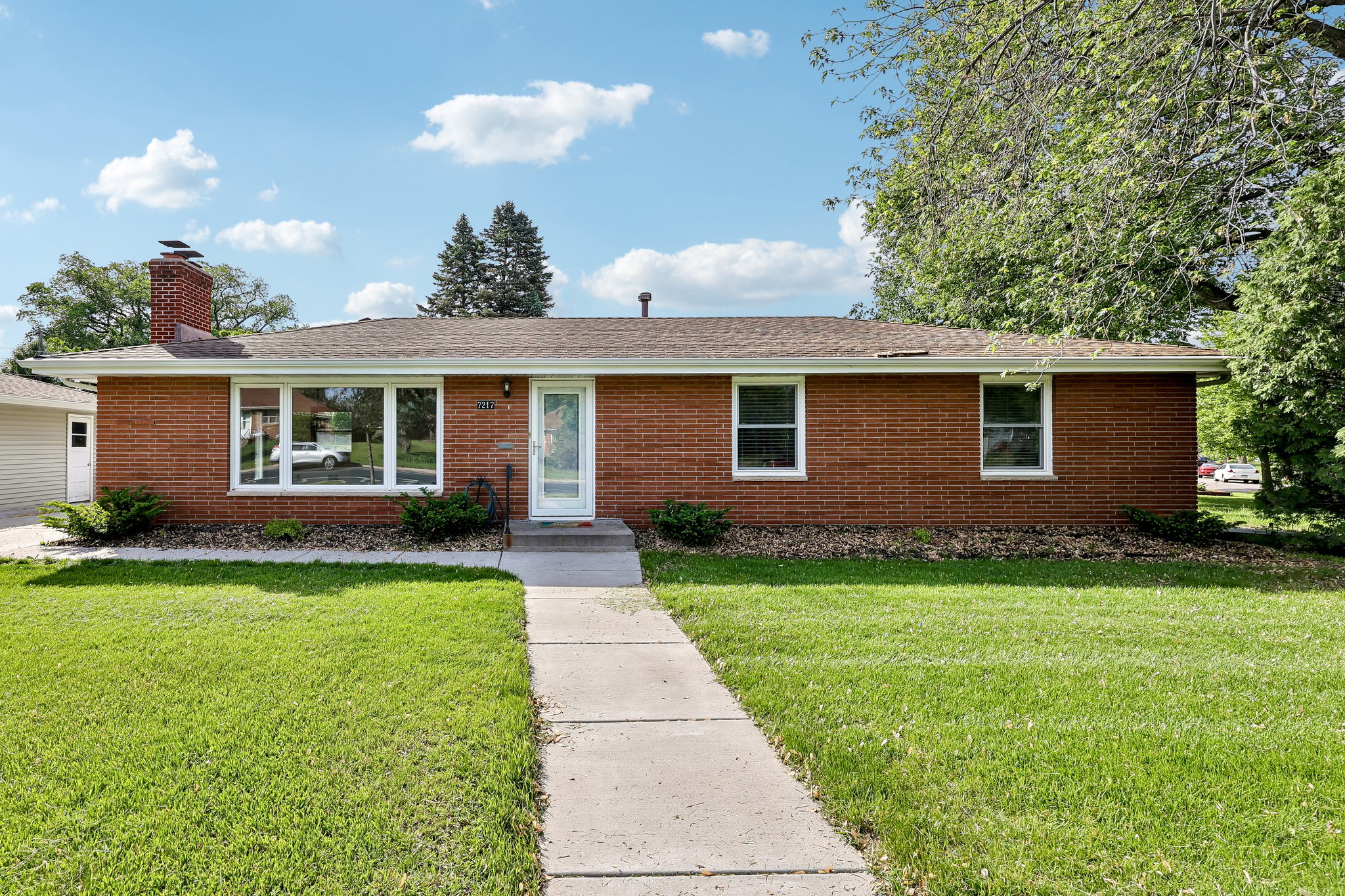 7217 15th Ave S Richfield 001.jpg
